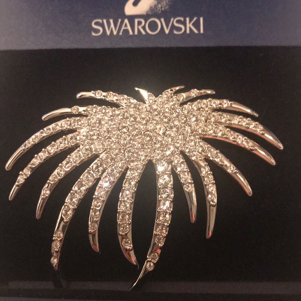 Swarovski Crystal Brooch / Pin